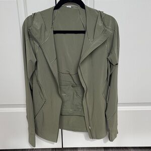 BRAND NEW WOT Lululemon Olive Green Women's Jacket
